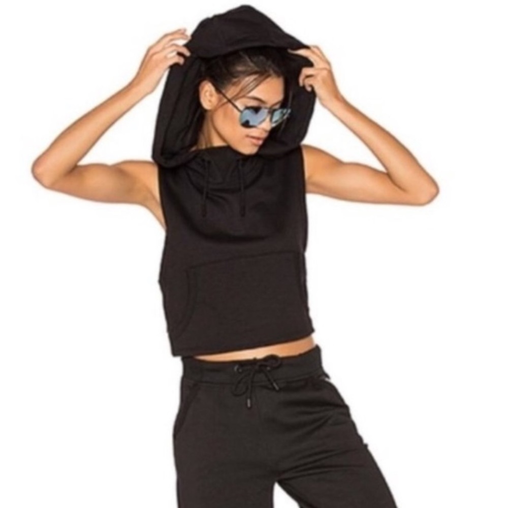 IVY Park Cropped Sleeveless Hoodie - Picture 12 of 16